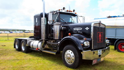 Kenworth W900 - review of the legendary American truck